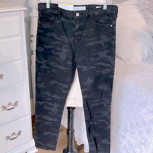 Sanctuary Jeans Black Camo Mid Rise Slim Fit Ankle Skinny - Picture 10 of 10